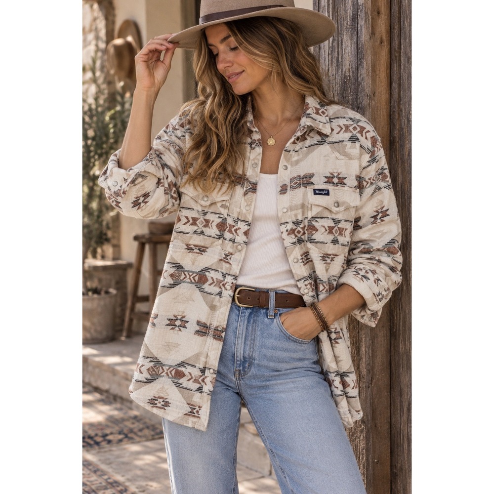 Wrangler Retro Unlined Boyfriend Shacket XS Southwestern Western Pearl Snap